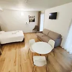 Aparthotel Gallery 4*