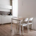 Gallery 4*