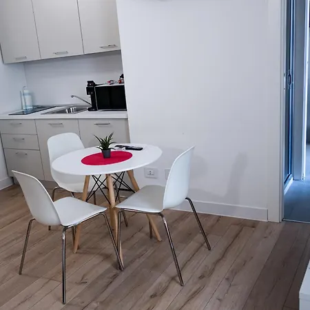 Aparthotel Gallery 4*