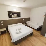 Apartahotel Gallery