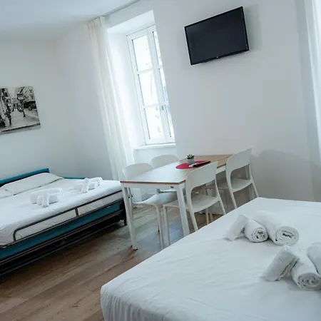 Aparthotel Gallery Trieste